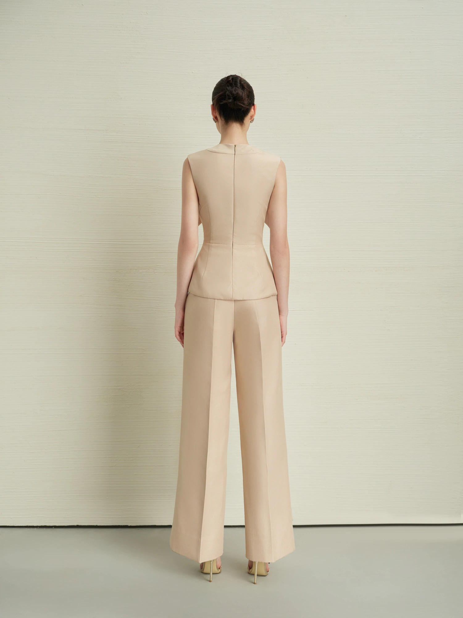 SET PEPLUM NUDE CỔ V - Image 2