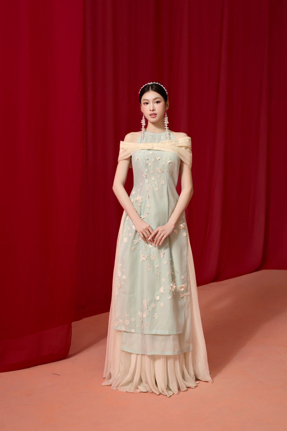 ÁO DÀI XANH ĐÍNH KẾT HOA 3D