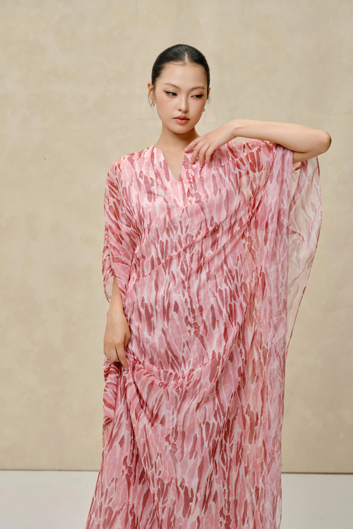 Kaftan Nude Rose Dress